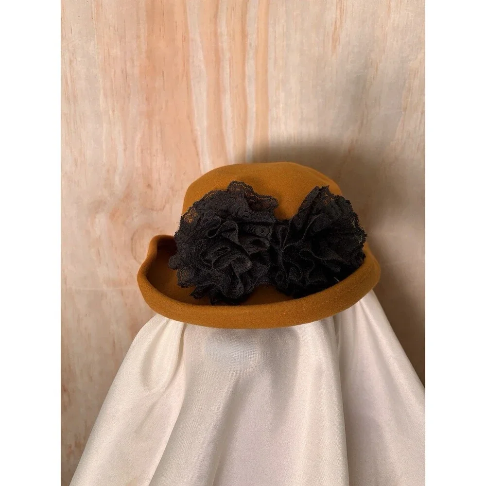 Vintage Bollman Hat Co USA Mustard Doeskin Felt Wide Brim Hat Wool